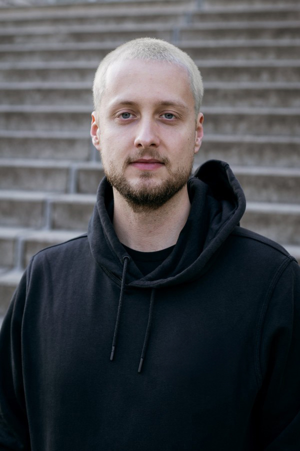 Portrait of Tim Rumpf, shot by Anna Brauwers